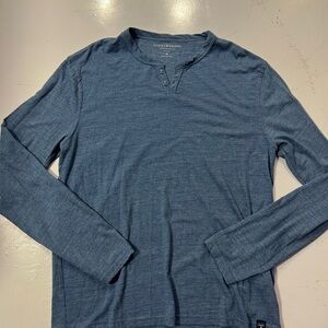Lucky Brand Men's Long Sleeve Blue Henley